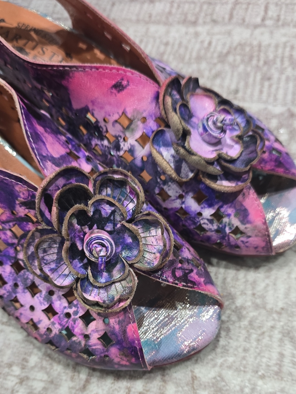 Art-to-Wear Floral Leather Slingback Heels – Eclectic Boho Artisan Style, 11 - Picture 5 of 15
